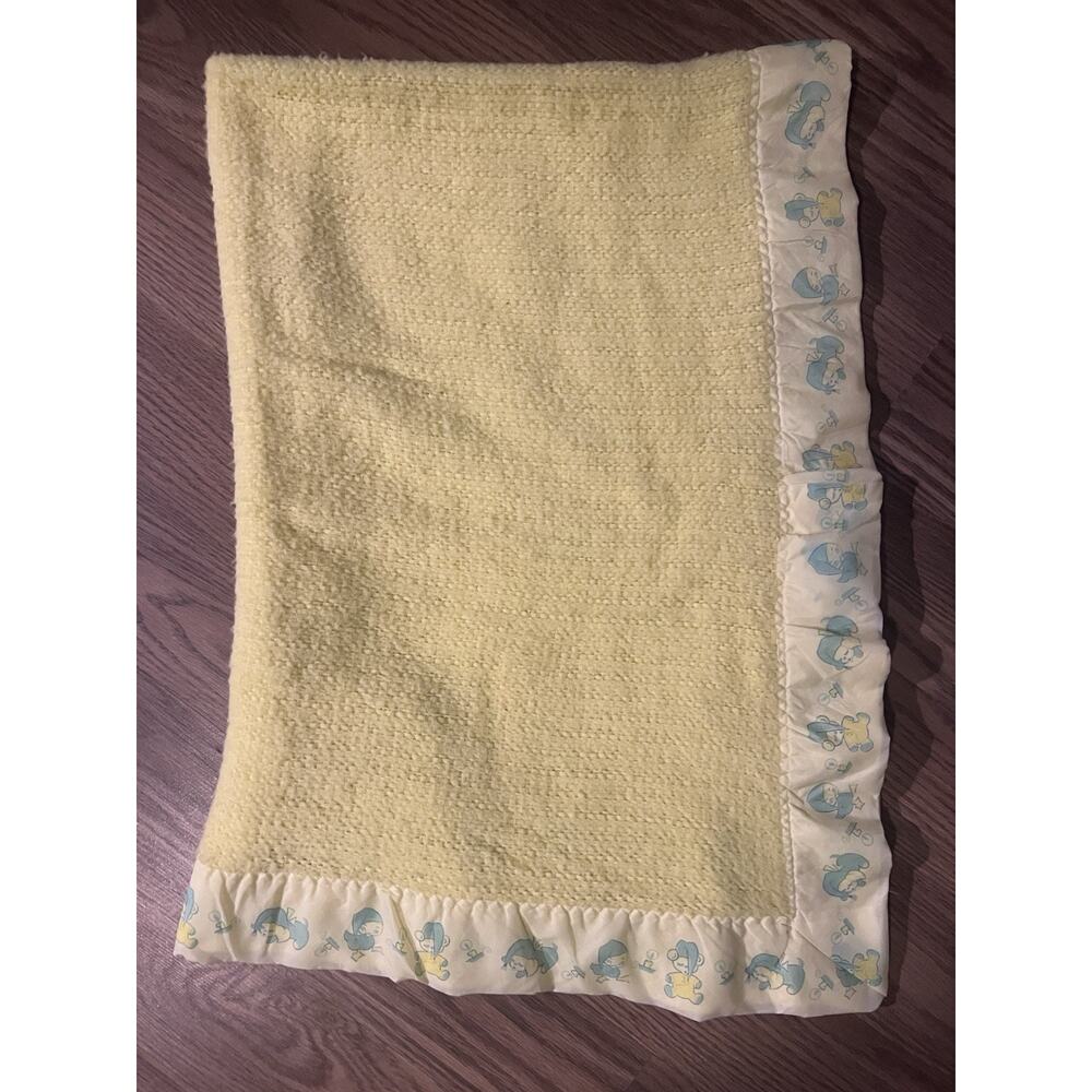 Vintage Carter’s Baby Thermal Crib Blanket Satin Trim Open Waffle Weave 36x50